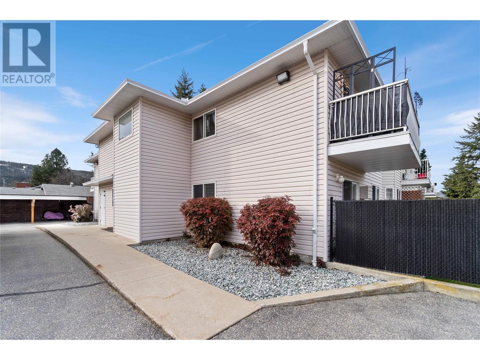 211 Kildonan Avenue Unit# 210 Lot# 10 Property Photo 46