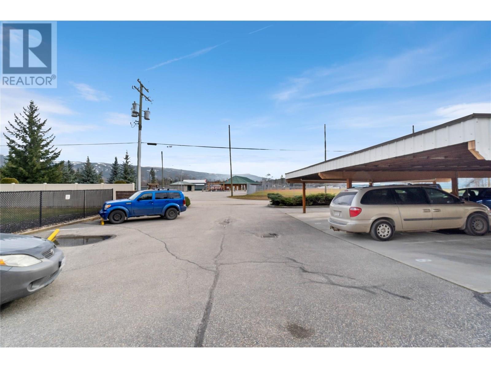211 Kildonan Avenue Unit# 210 Lot# 10 Property Photo 47