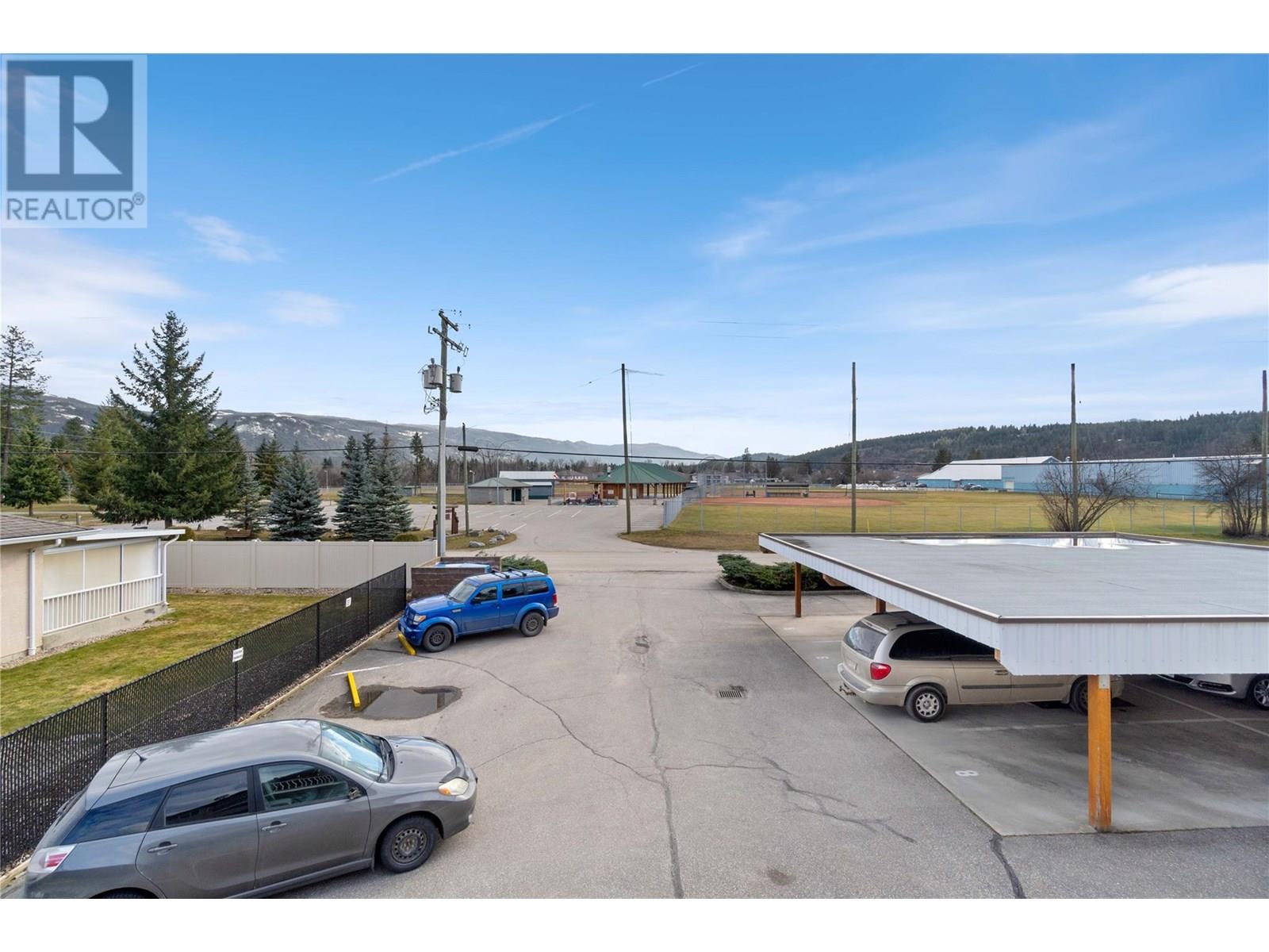 211 Kildonan Avenue Unit# 210 Lot# 10 Property Photo 49