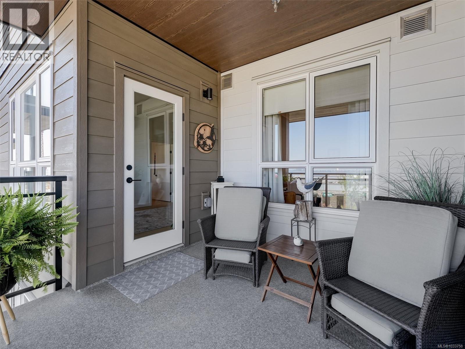 307 3564a Ryder Hesjedal Way Property Photo 18