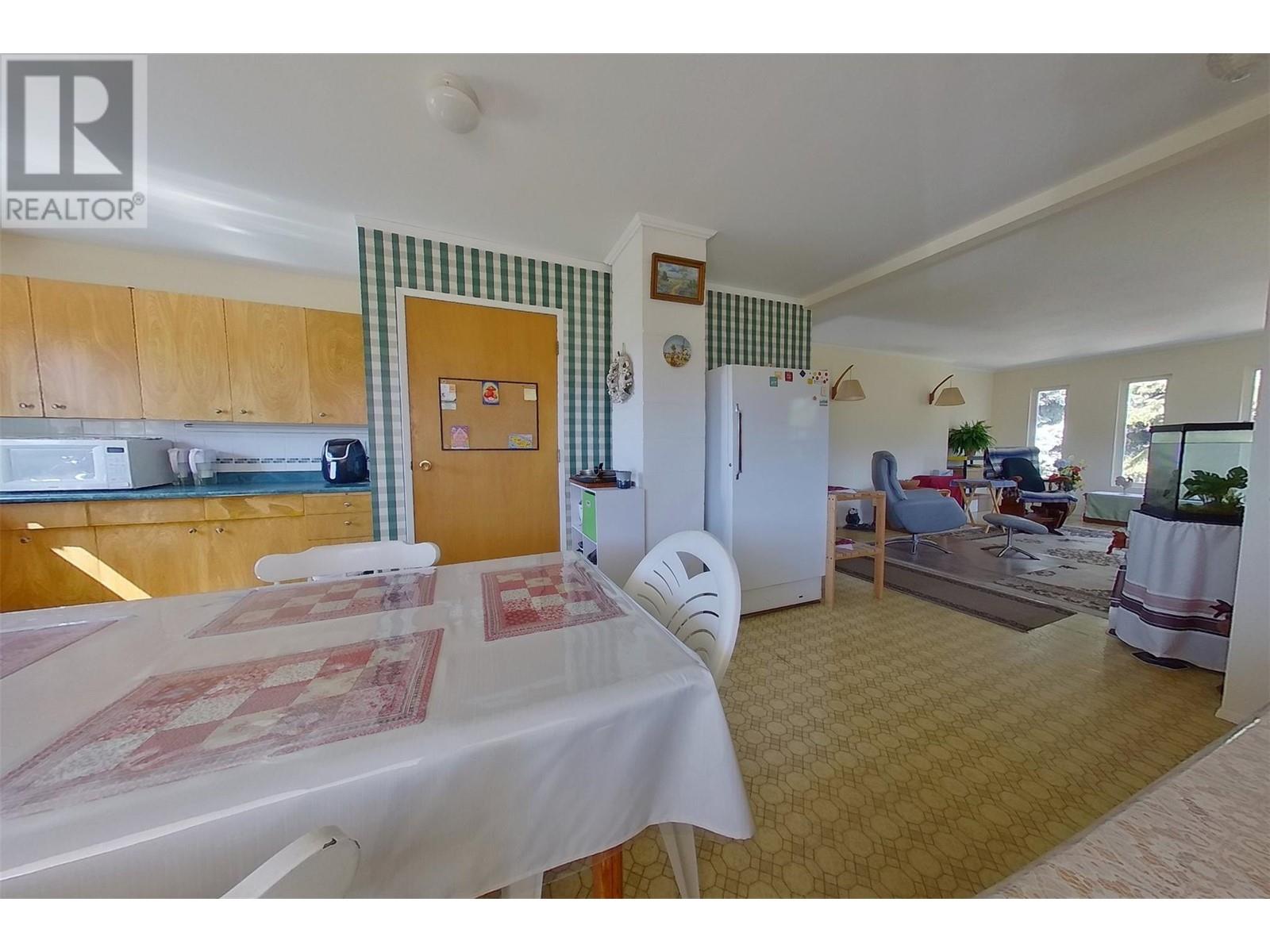 2813 3 Highway Property Photo 6