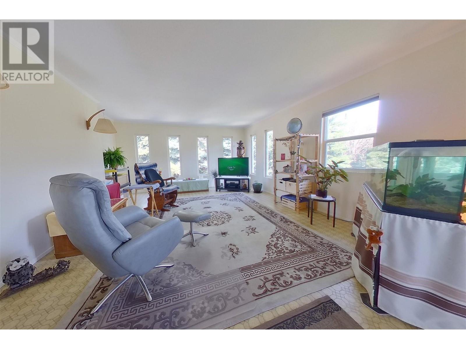 2813 3 Highway Property Photo 8