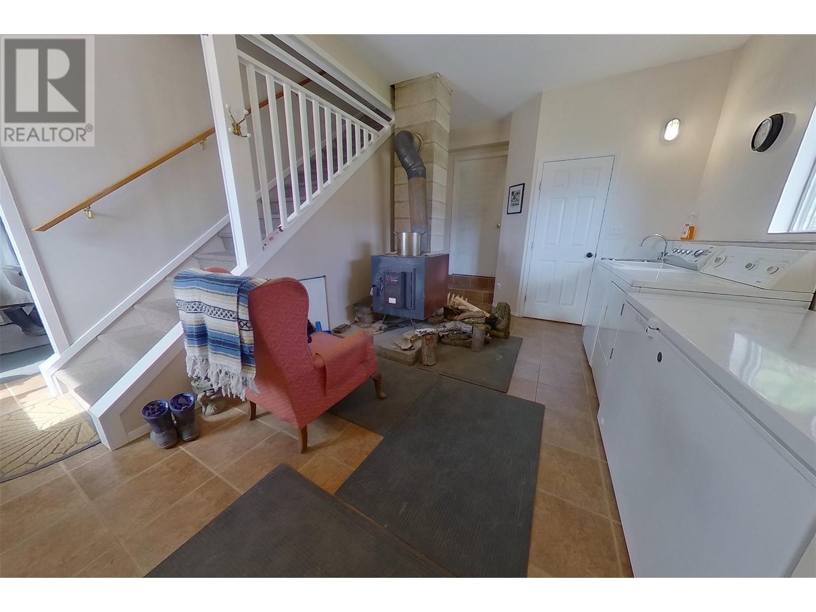 2813 3 Highway Property Photo 17