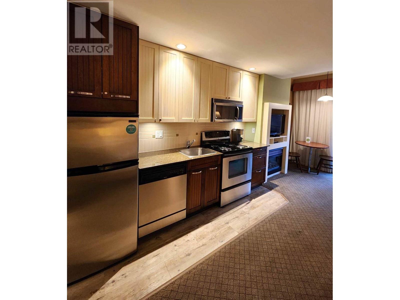 13011 Lakeshore Drive Unit# 363 Property Photo 8
