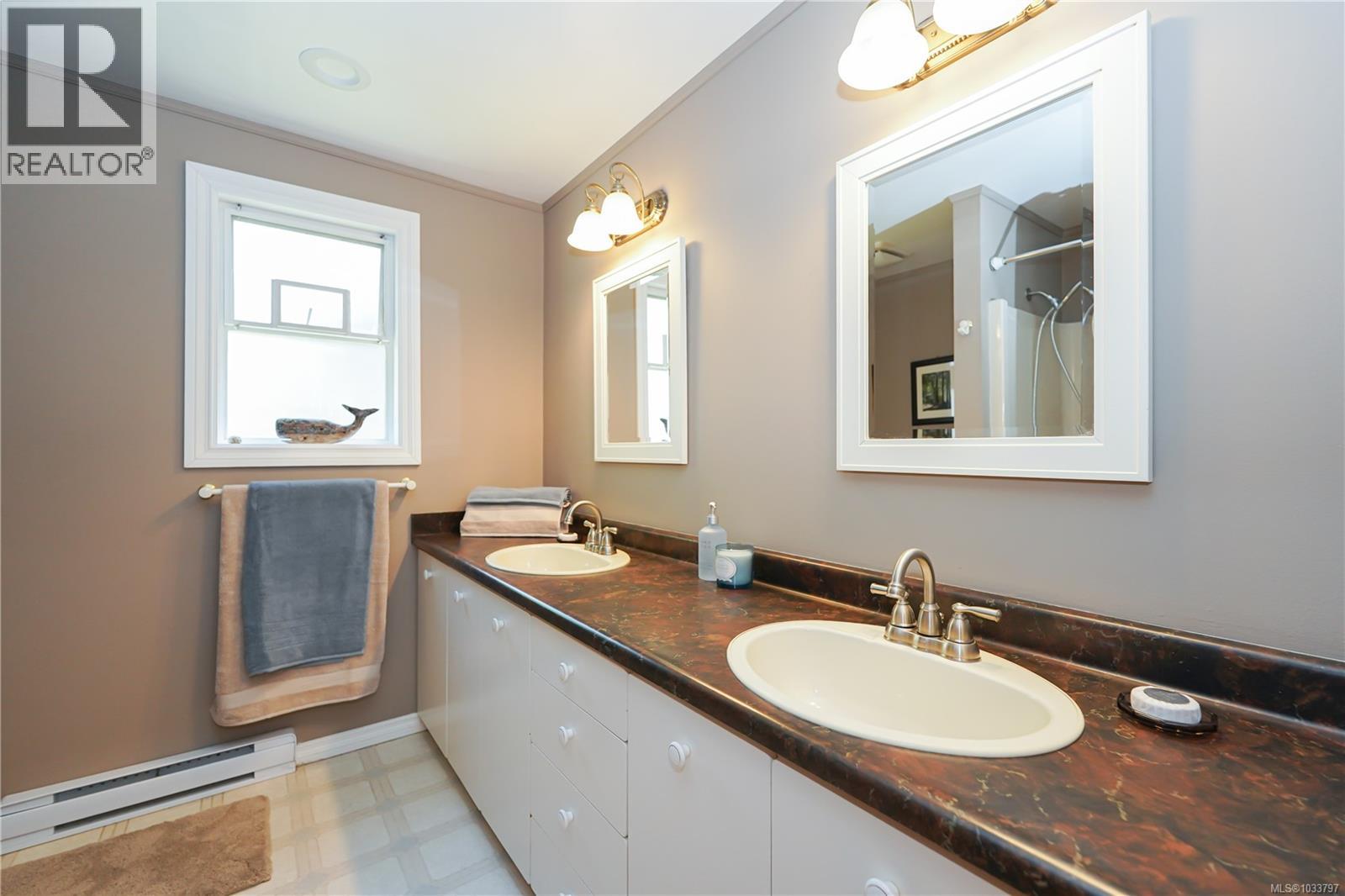 41 Somenos St Property Photo 19