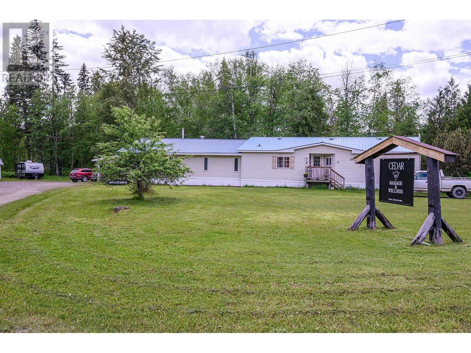 32 Old N Thompson E Highway Property Photo