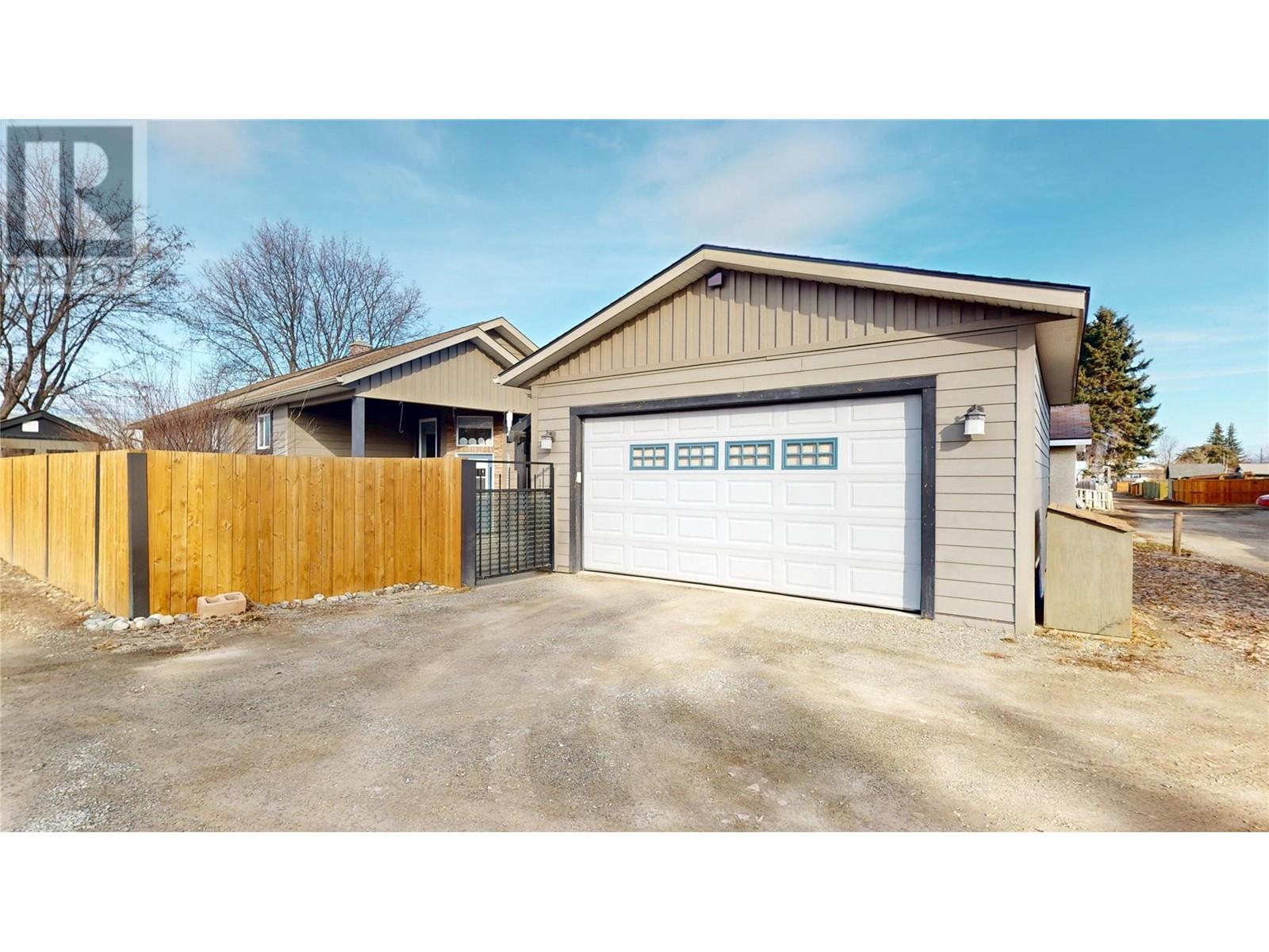 212 16th Avenue N Property Photo 33
