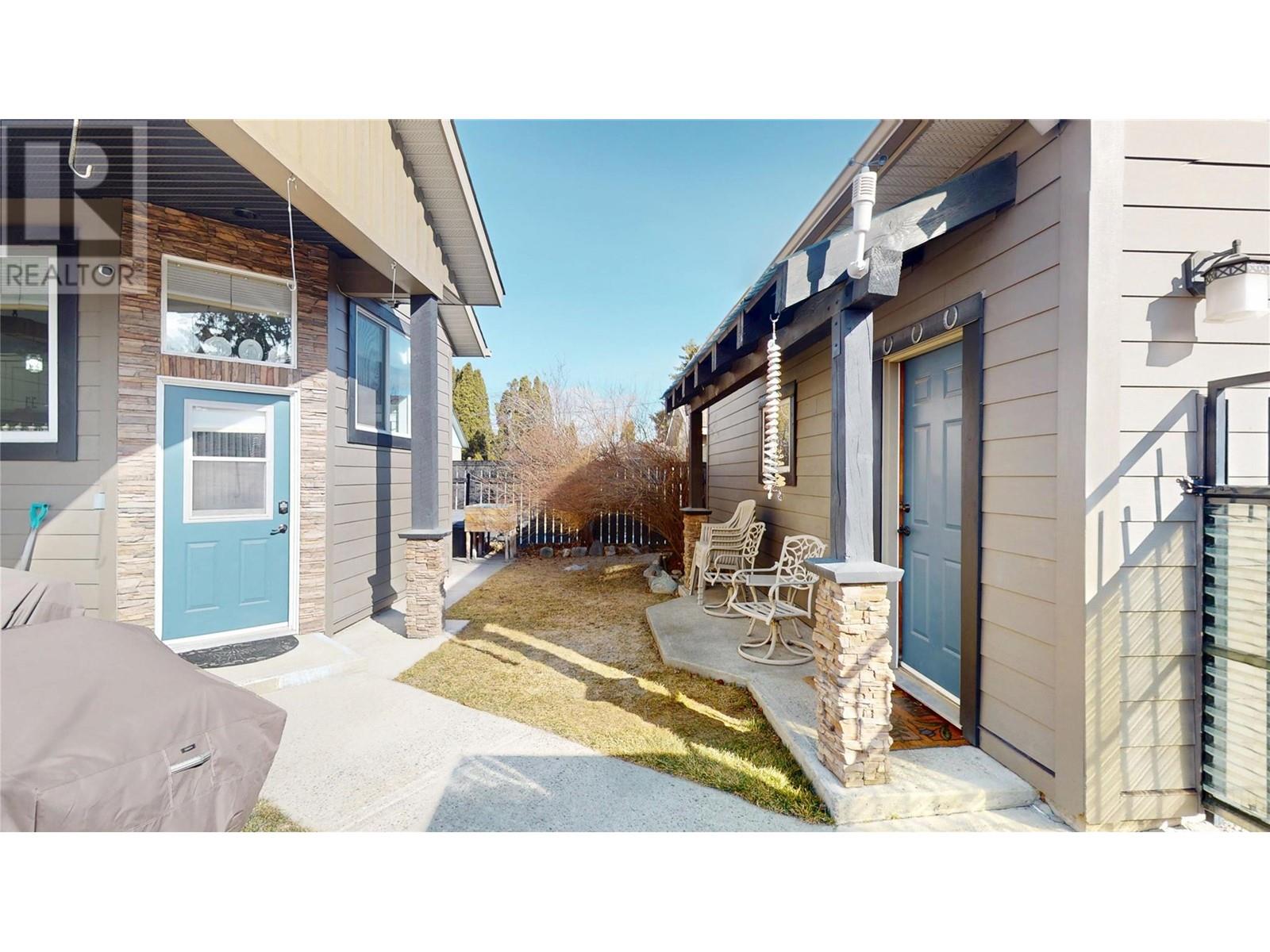 212 16th Avenue N Property Photo 35