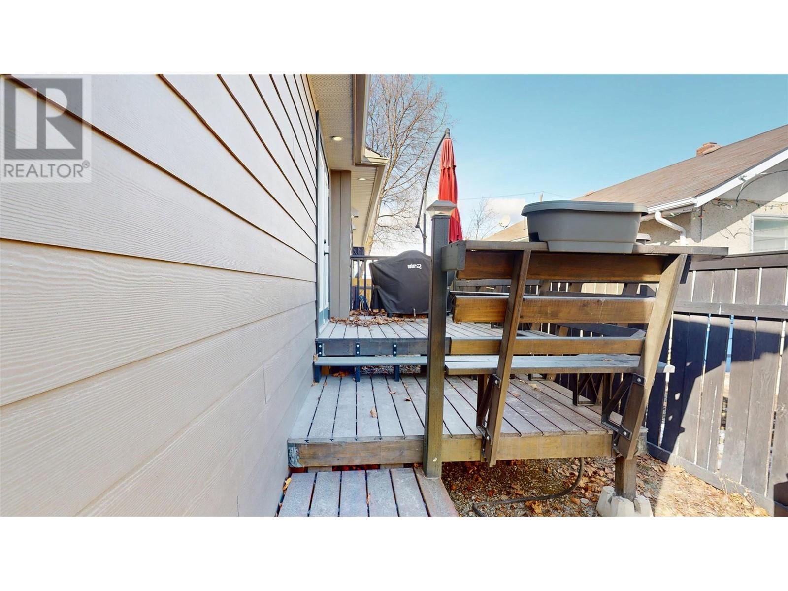 212 16th Avenue N Property Photo 36