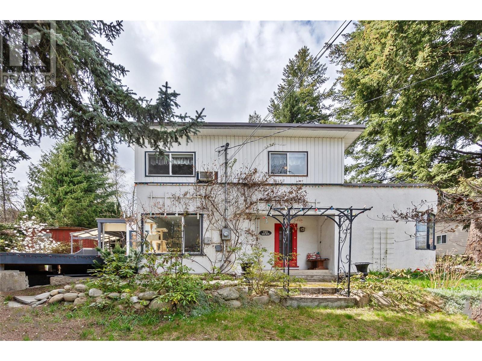 2612 Columbia Avenue Property Photo