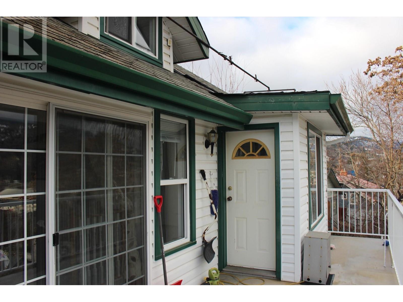 1456 Ash Street Property Photo 34
