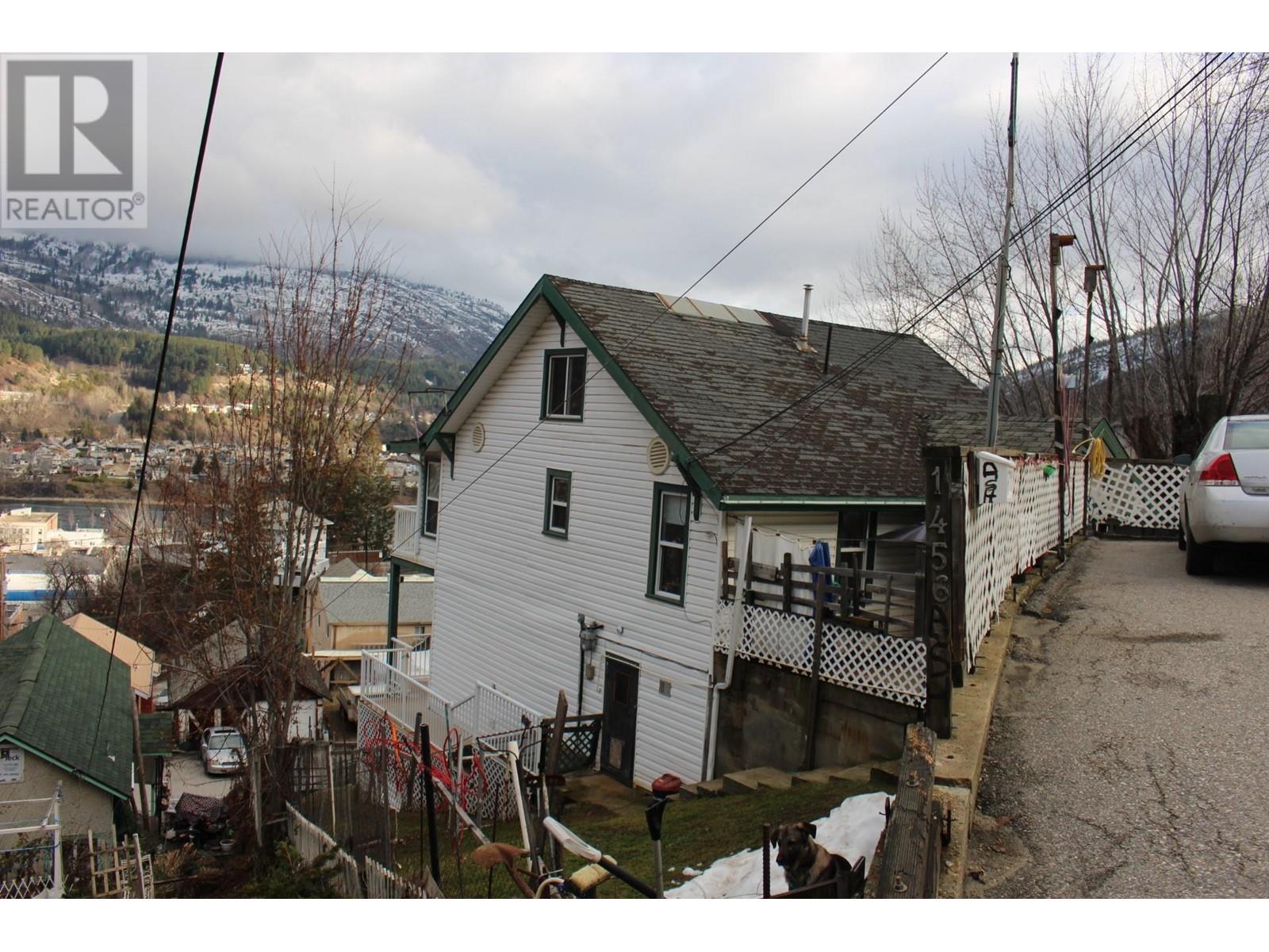1456 Ash Street Property Photo 36