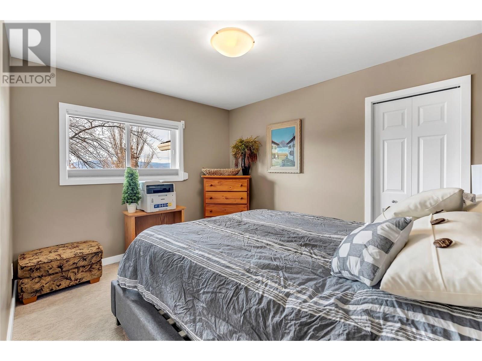 2864 Arawana Road Property Photo 35