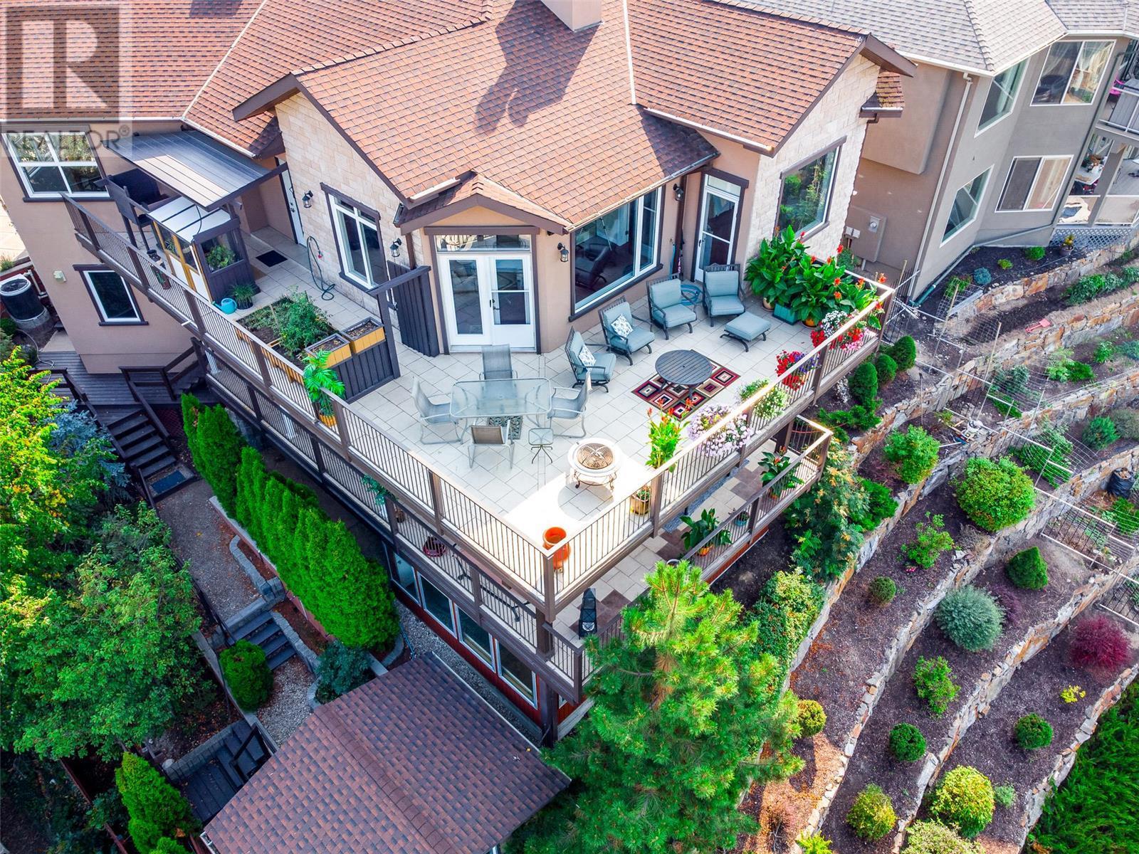 375 Trumpeter Court Property Photo 49