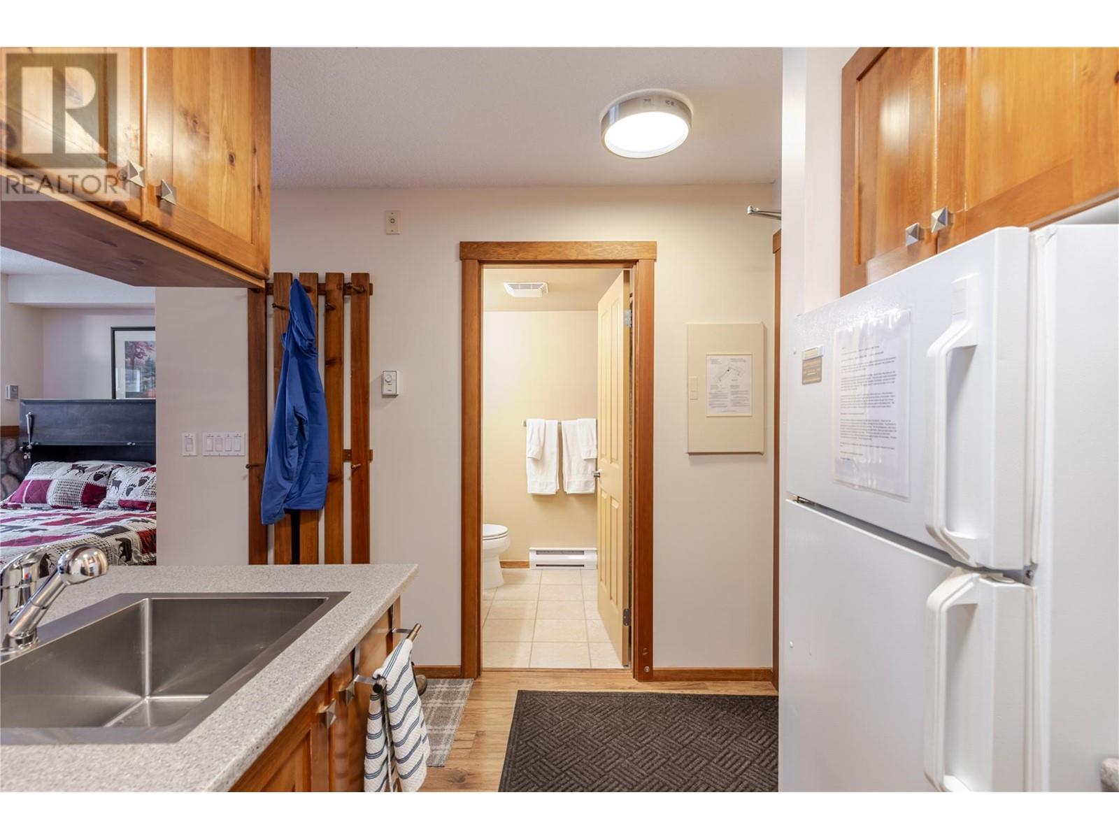 3190 Creekside Way Unit# 323 Property Photo 3