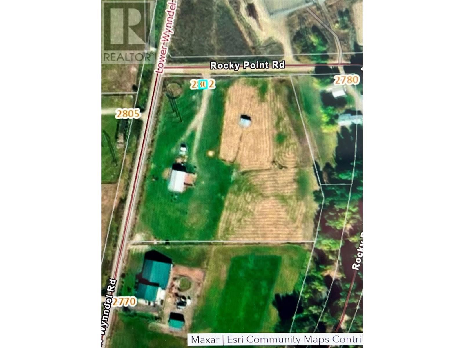 2802 Lower Wynndel Road Property Photo 17