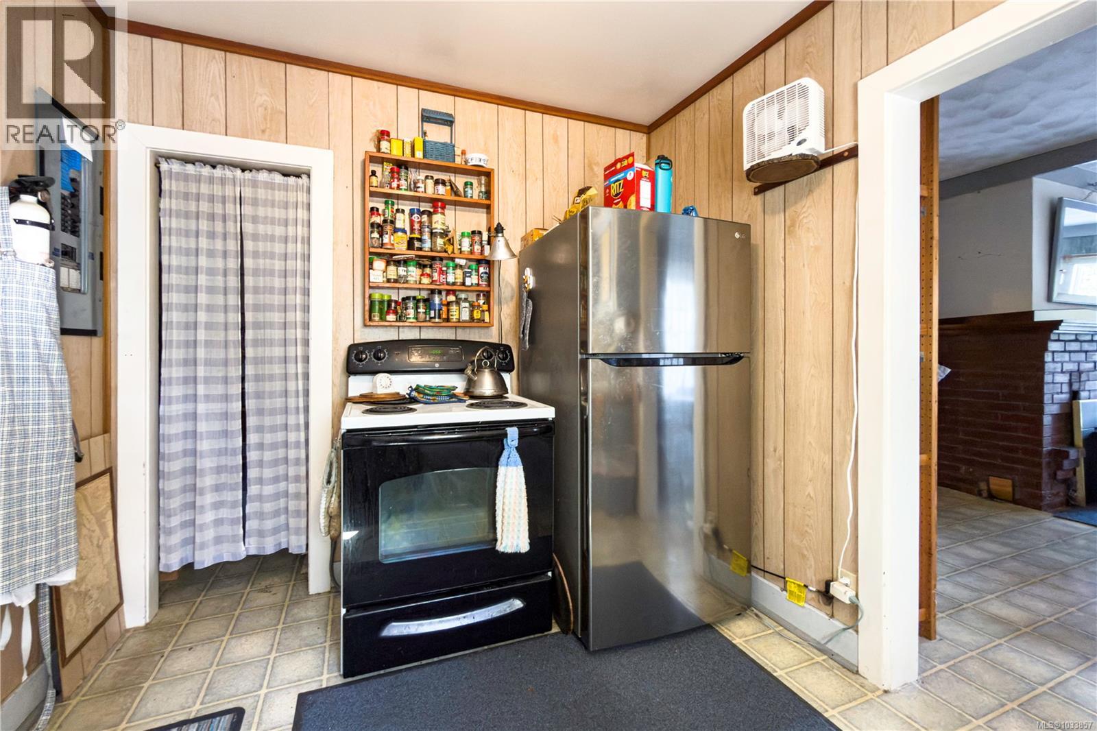 1410 Red Granite Rd Property Photo 10