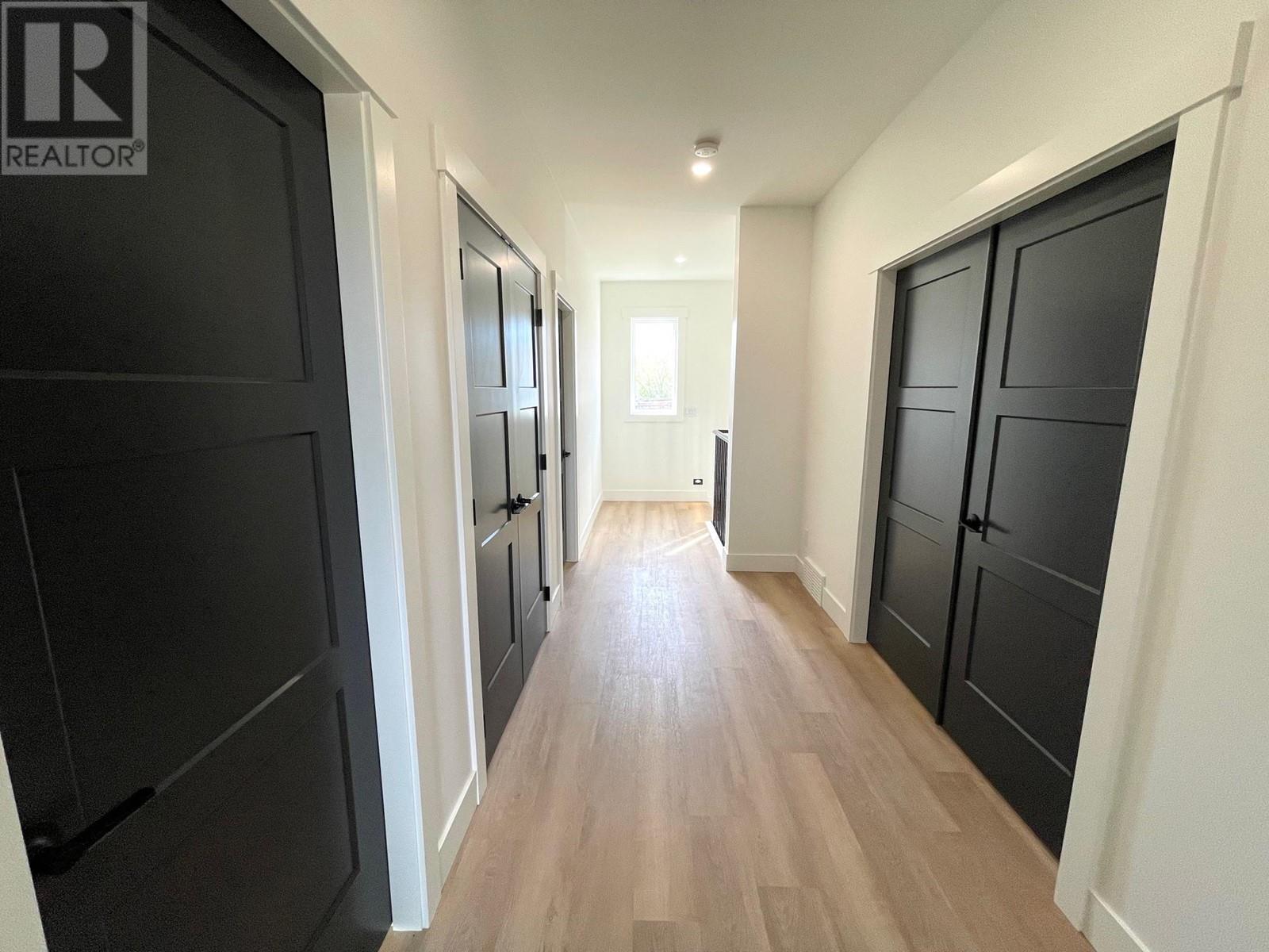 1788 Nicola Avenue Property Photo 11