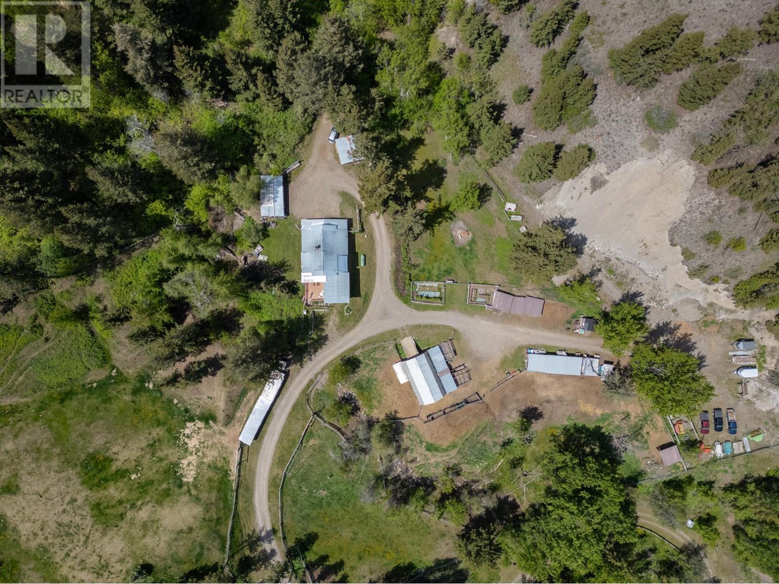 2025 Hat Creek Road Property Photo