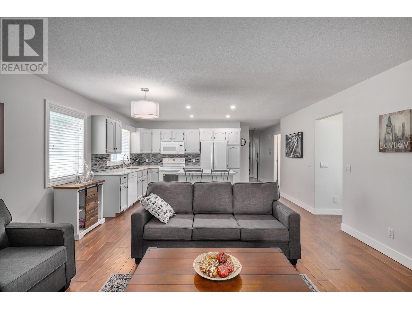 615 Glenmeadows Road Unit# 70 Property Photo 8