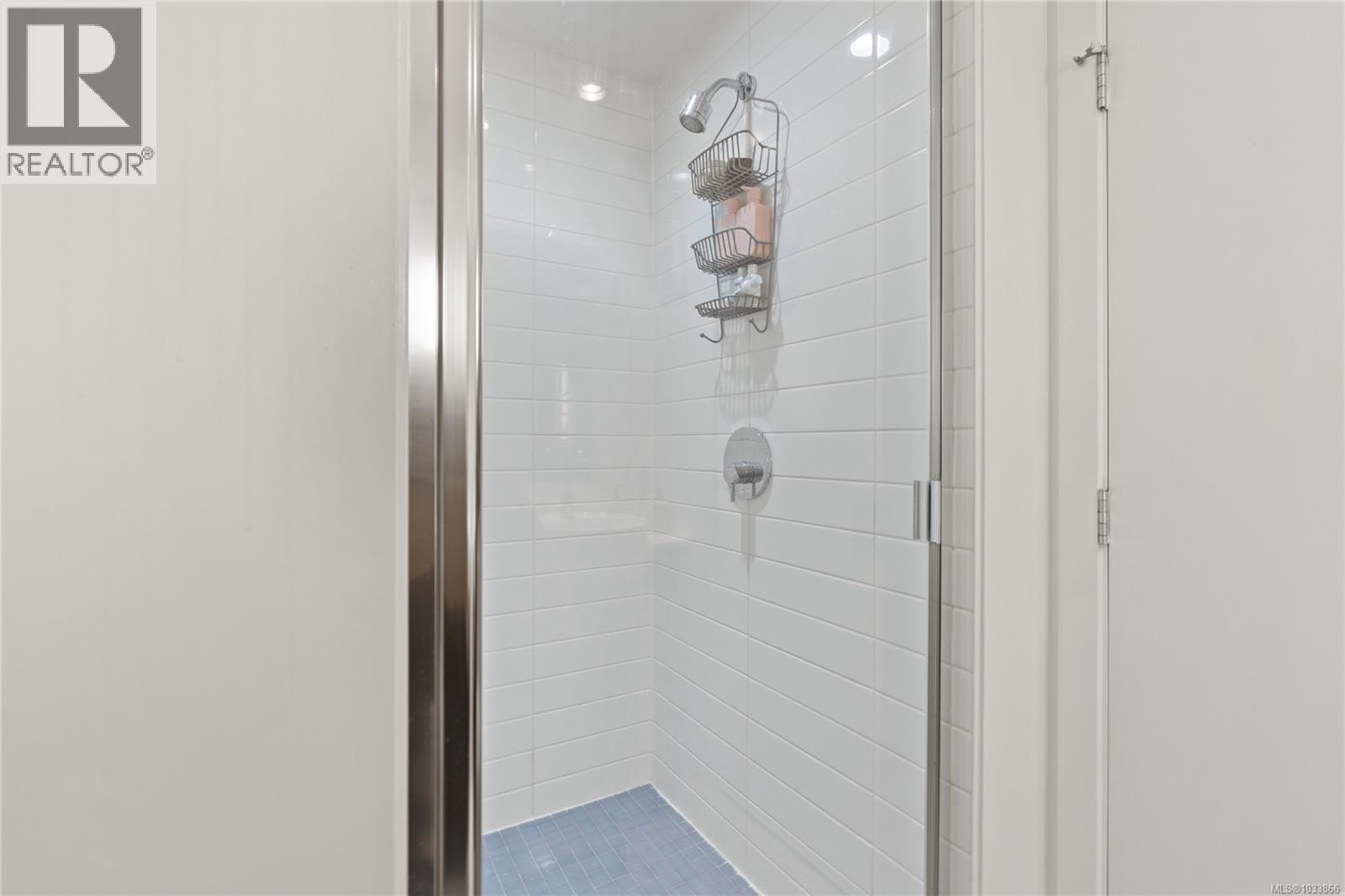 416 770 Fisgard St Property Photo 26