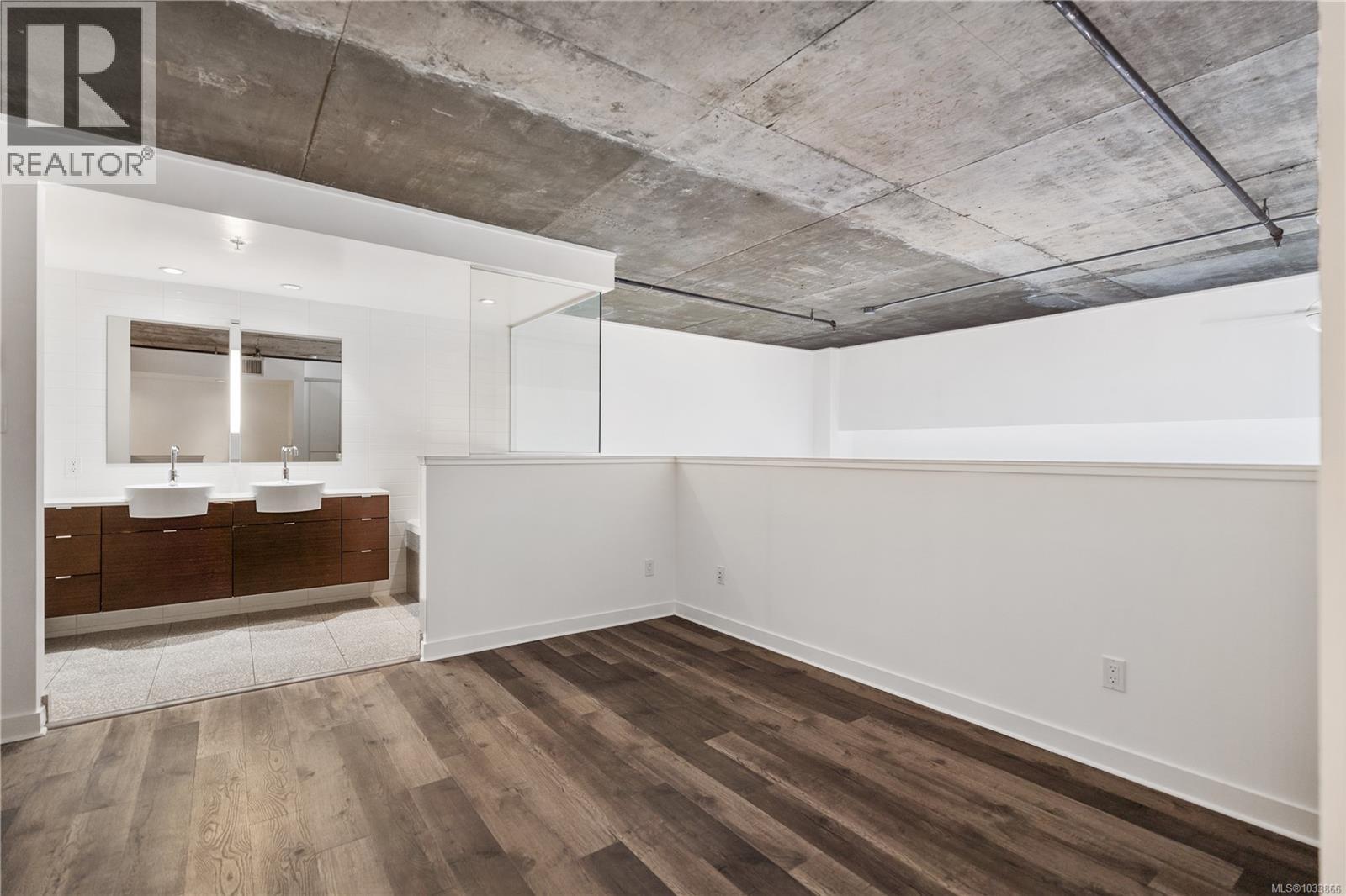 416 770 Fisgard St Property Photo 48