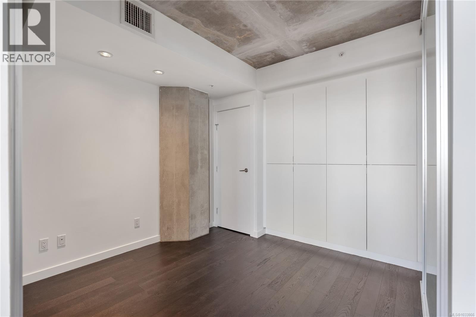 416 770 Fisgard St Property Photo 54