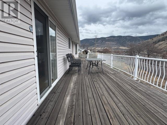 3728 Riverview Avenue Property Photo 8