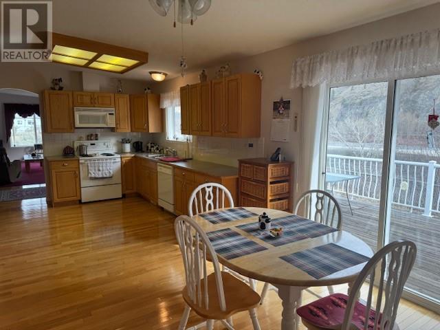 3728 Riverview Avenue Property Photo 25