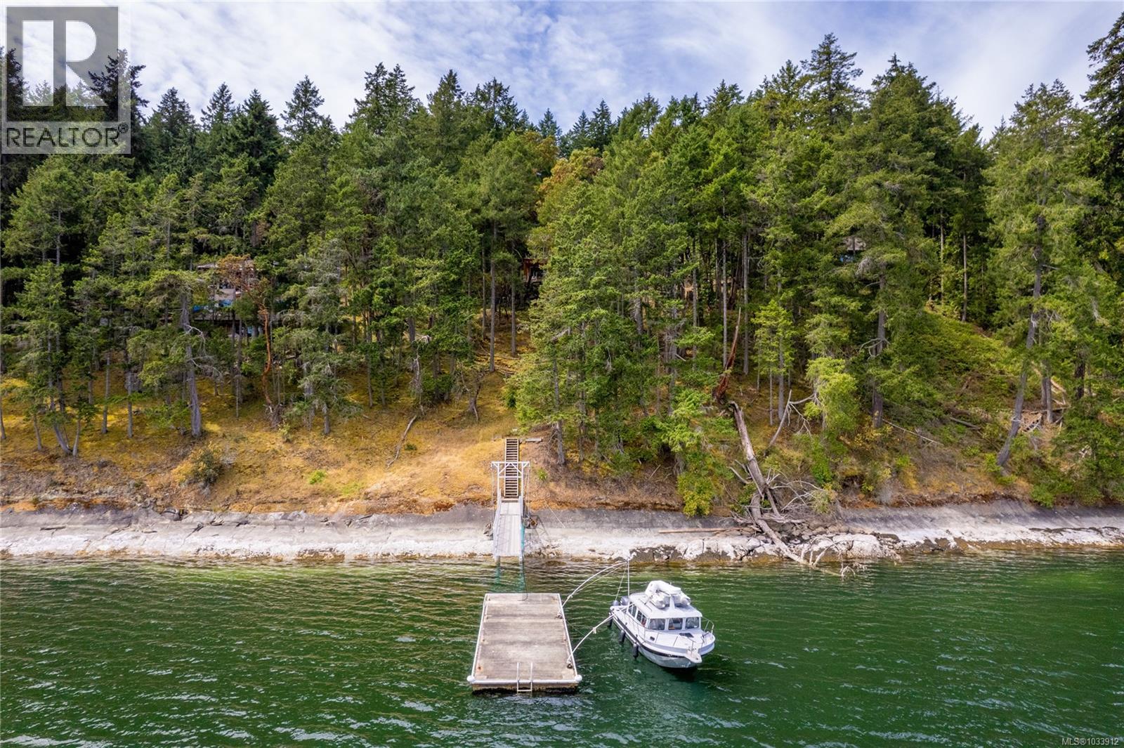 144 Sunrise Point Rd Property Photo 4