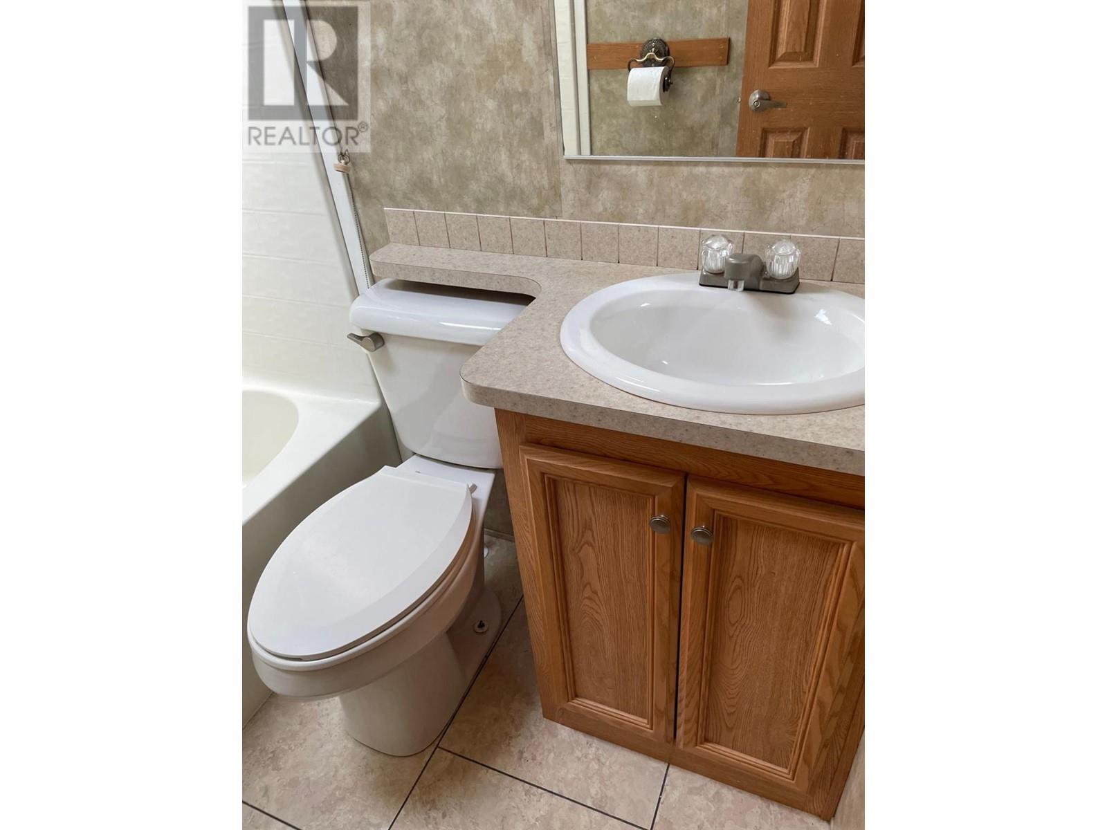 8821 3/95 Highway Property Photo 12