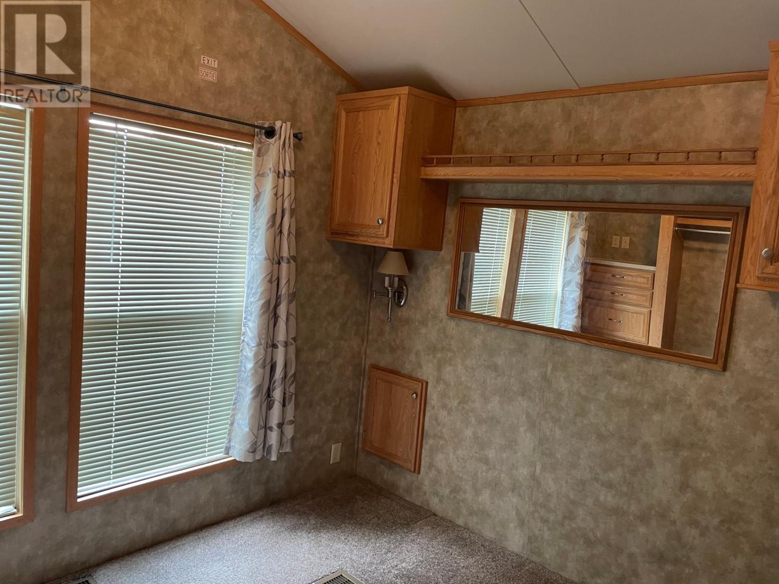 8821 3/95 Highway Property Photo 17