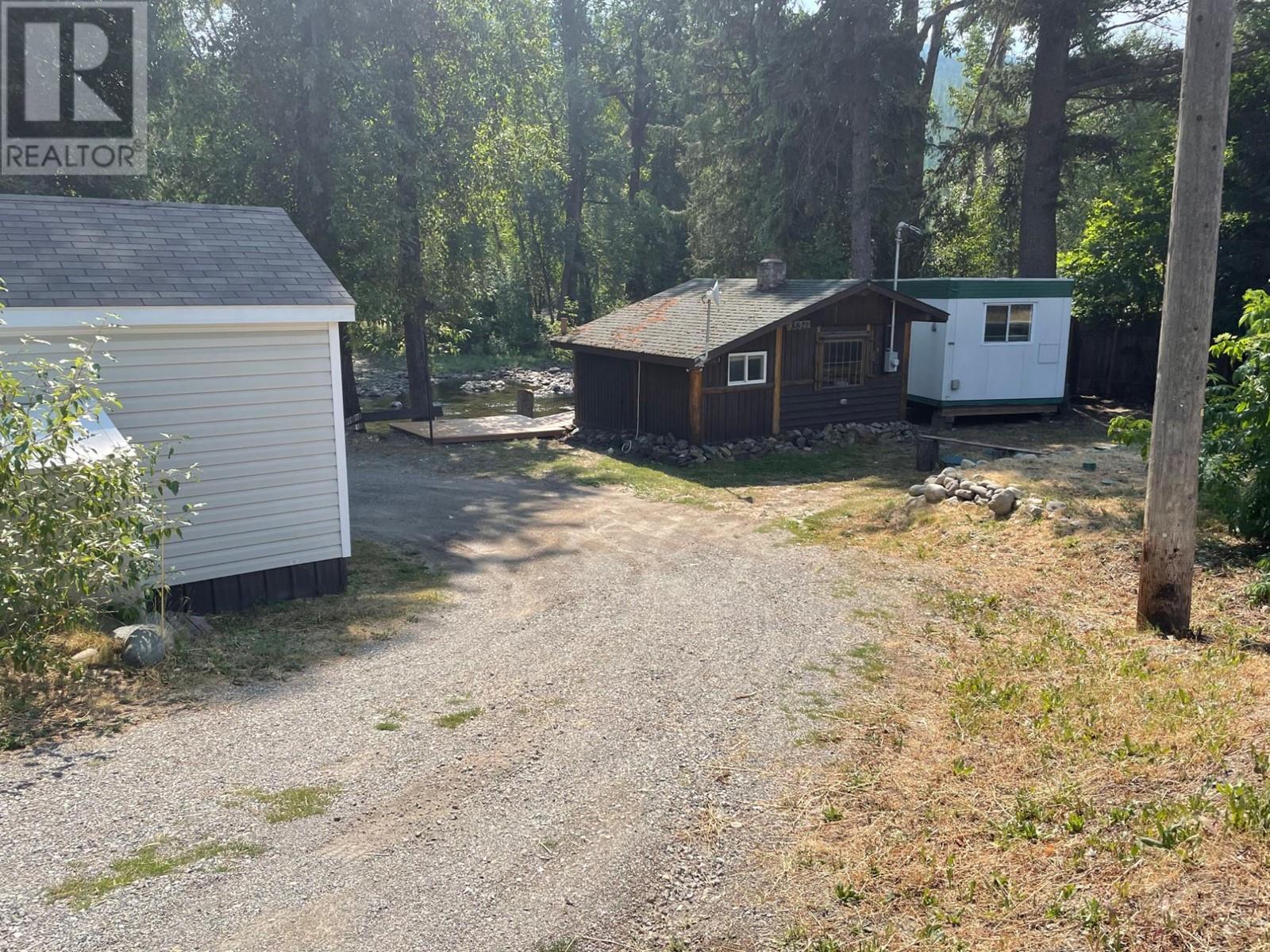 8821 3/95 Highway Property Photo 29