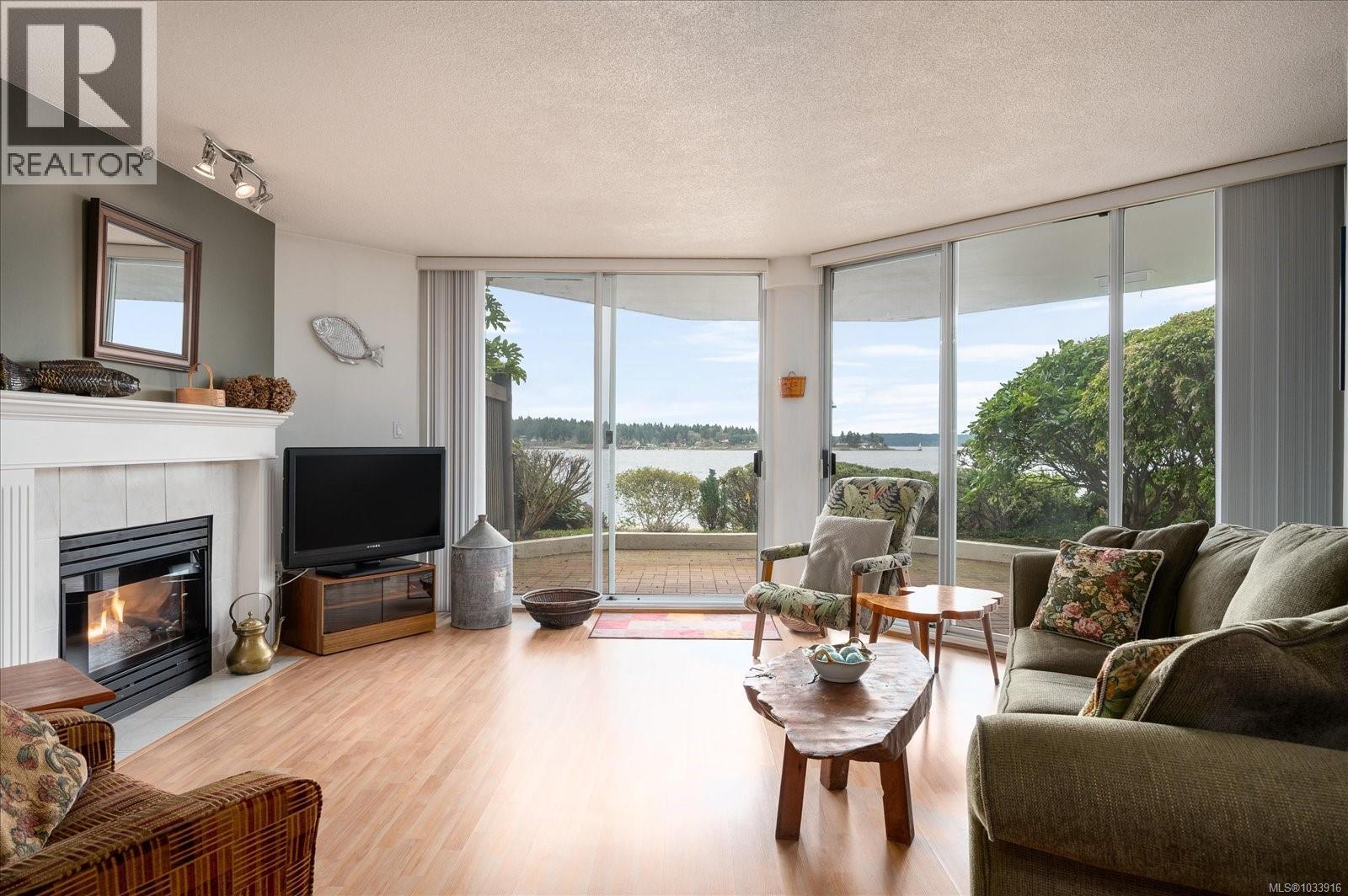 110 150 Promenade Dr Property Photo 1