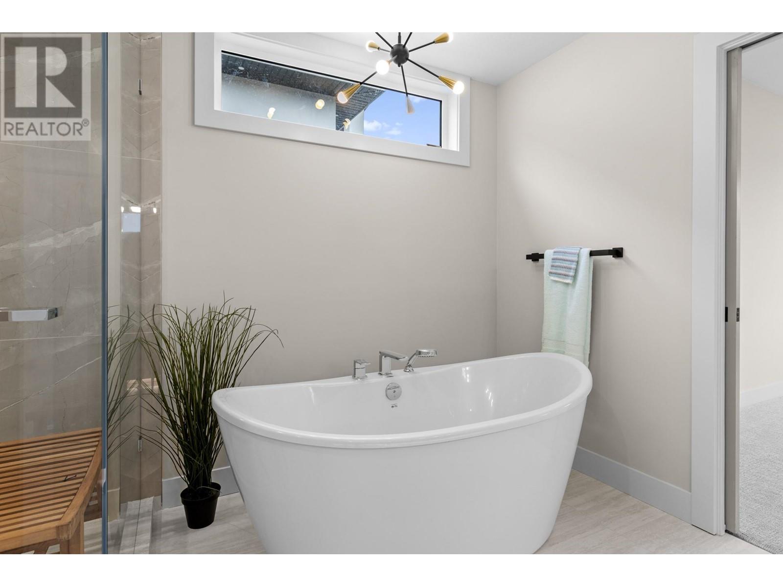801 Melrose Street Property Photo 29