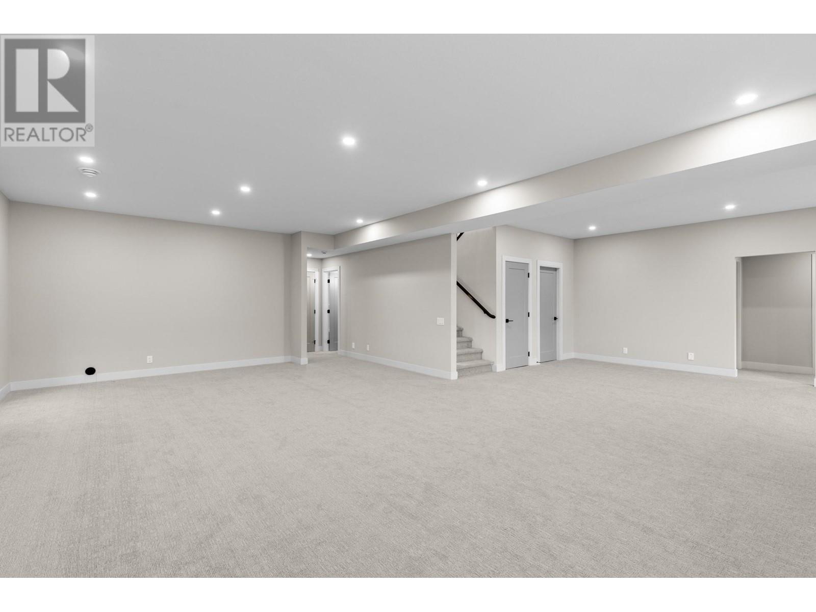 801 Melrose Street Property Photo 34