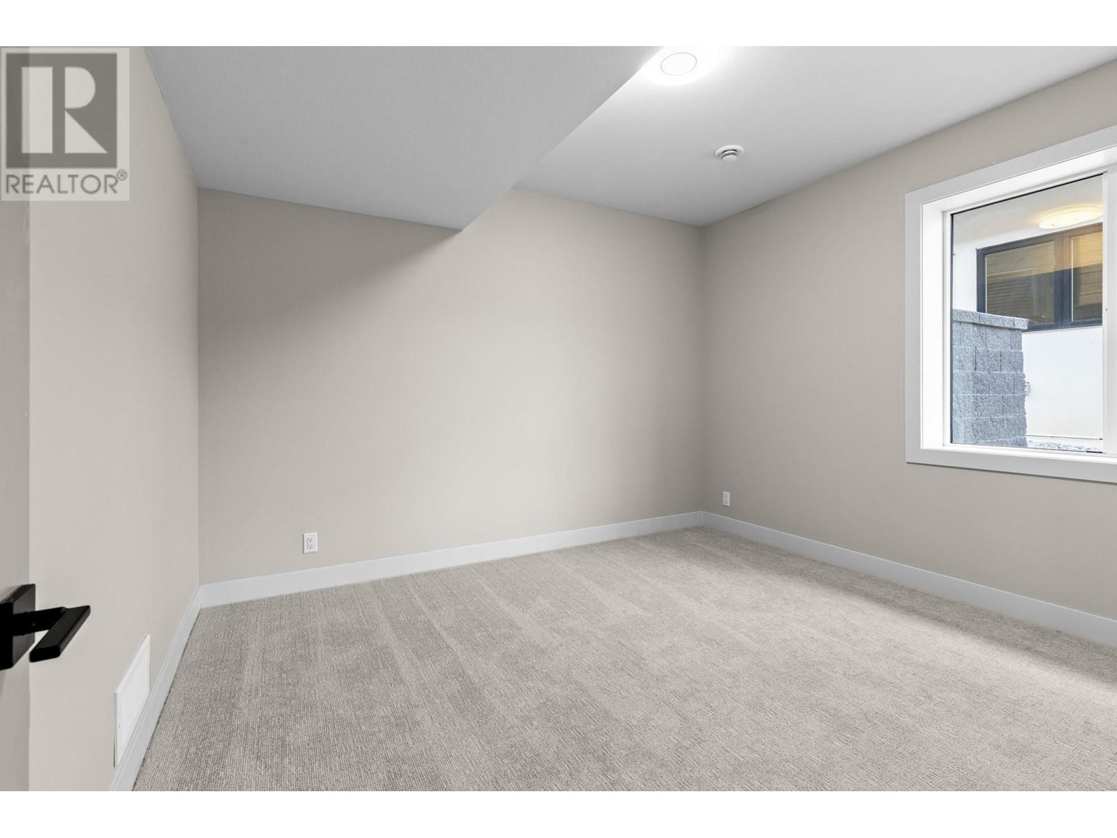 801 Melrose Street Property Photo 35