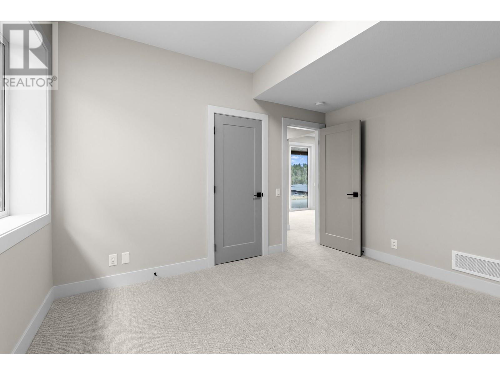 801 Melrose Street Property Photo 36