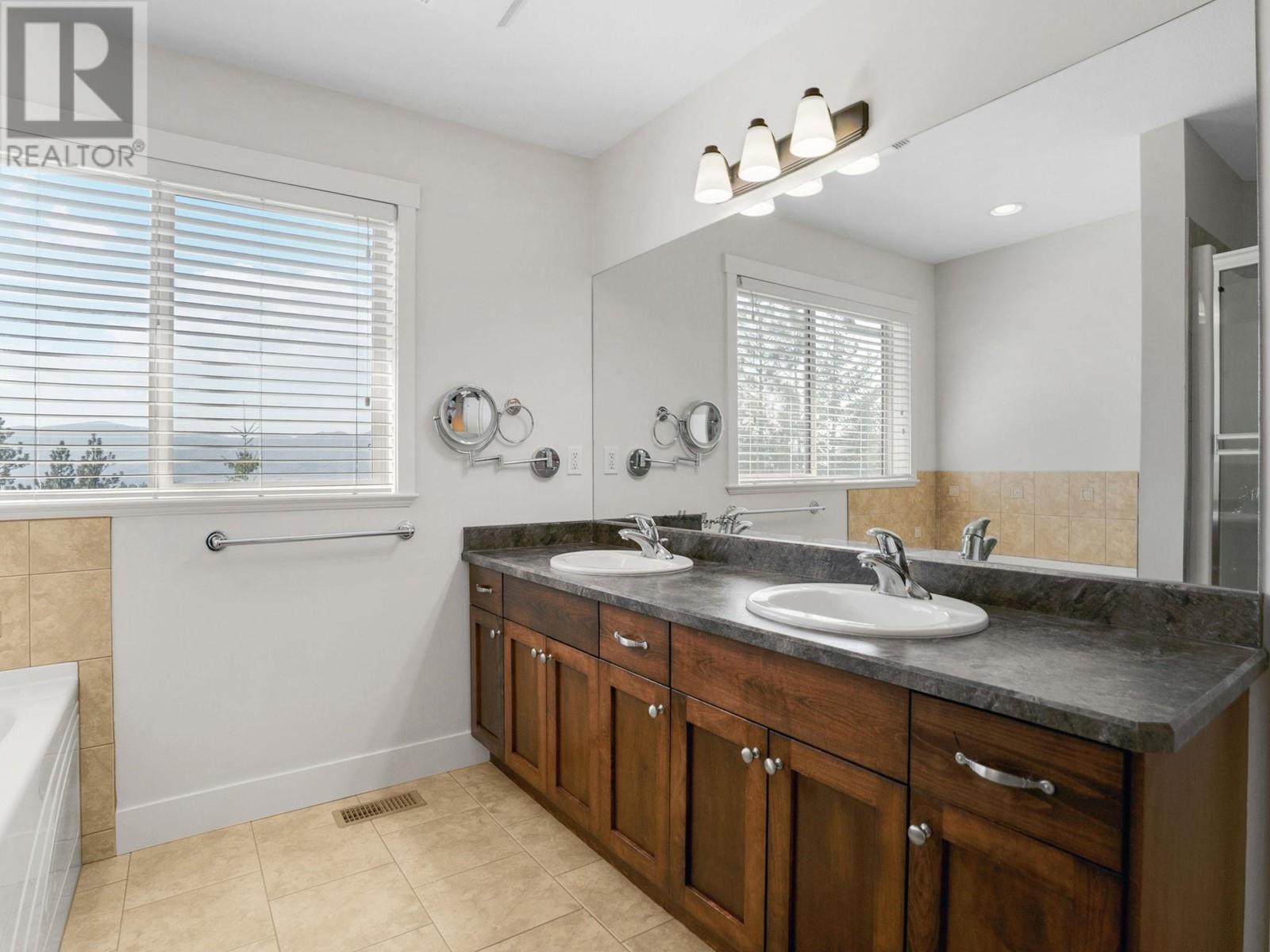 2051 Sunview Drive Unit# 4 Property Photo 20