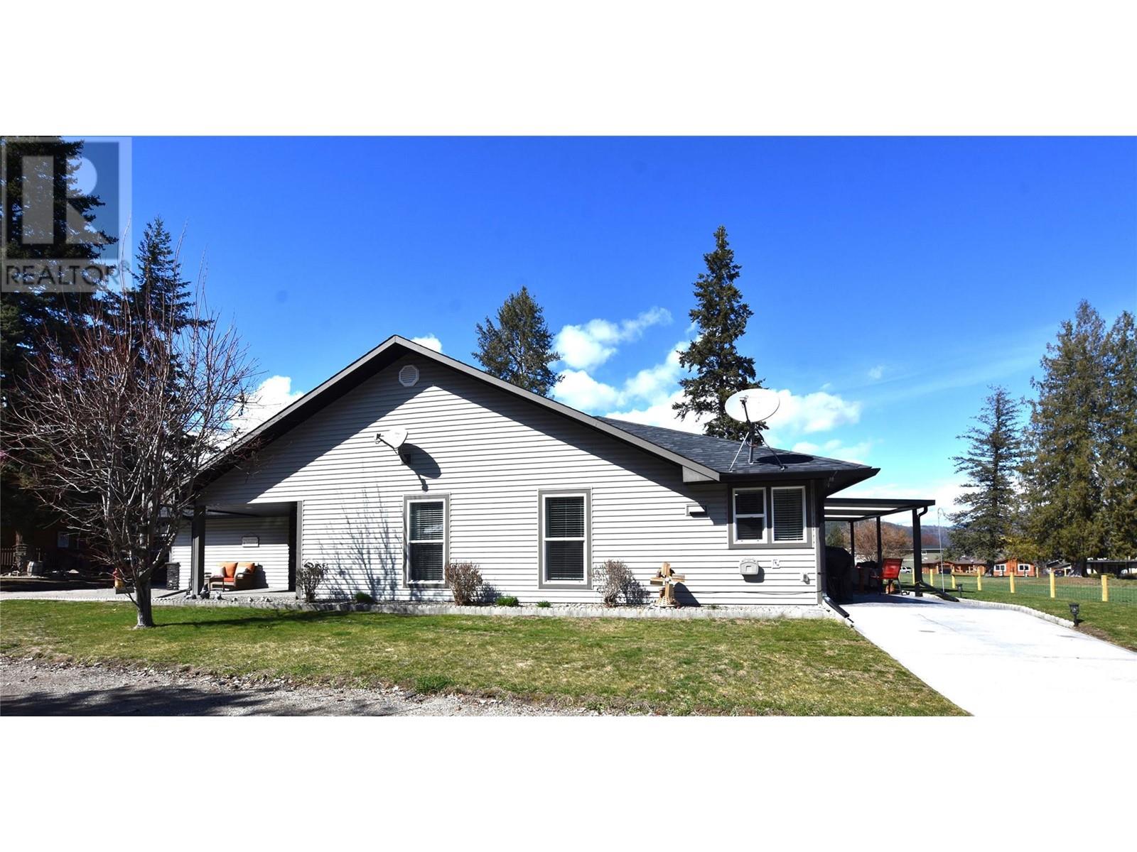 130 Deer Street Property Photo 3