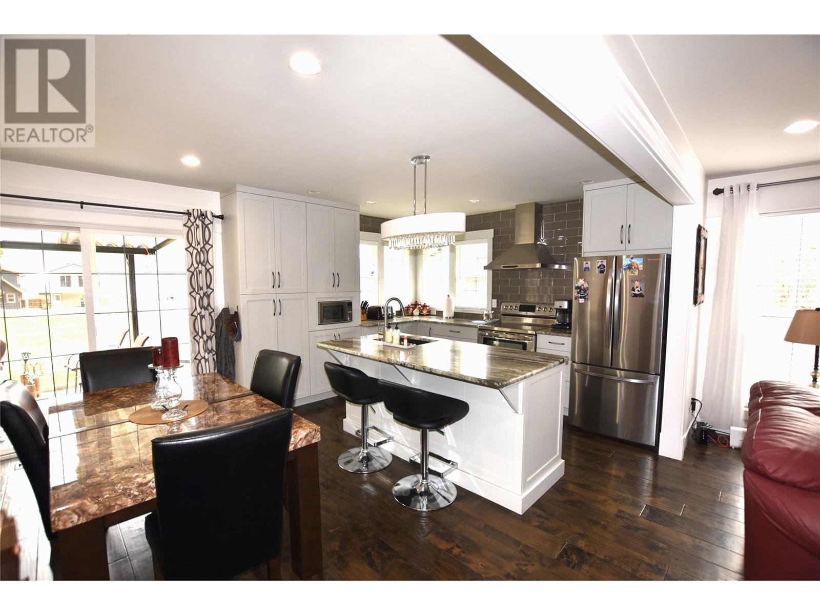 130 Deer Street Property Photo 19