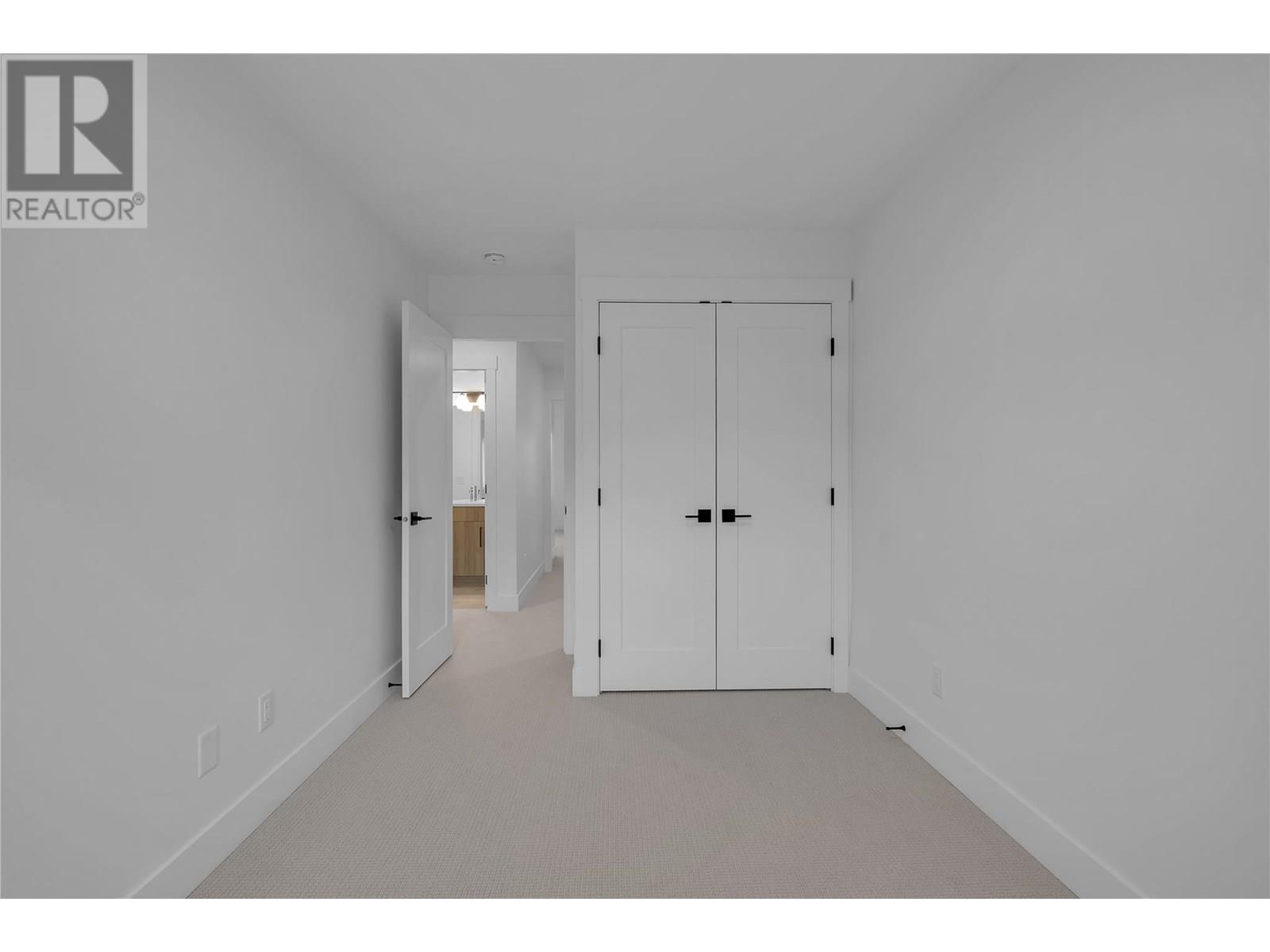2835 Canyon Crest Drive Unit# 13 Property Photo 21