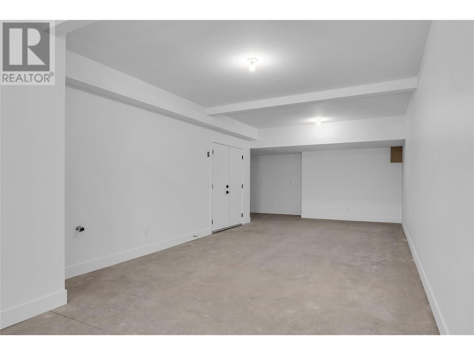 2835 Canyon Crest Drive Unit# 13 Property Photo 27