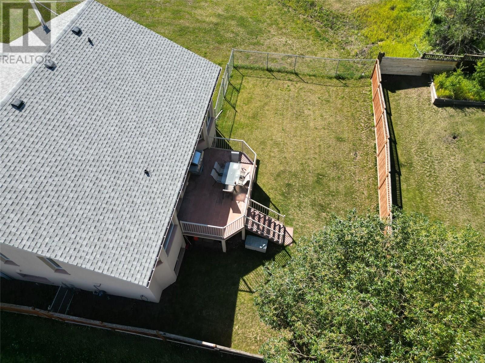 1340 92 Avenue Property Photo 2