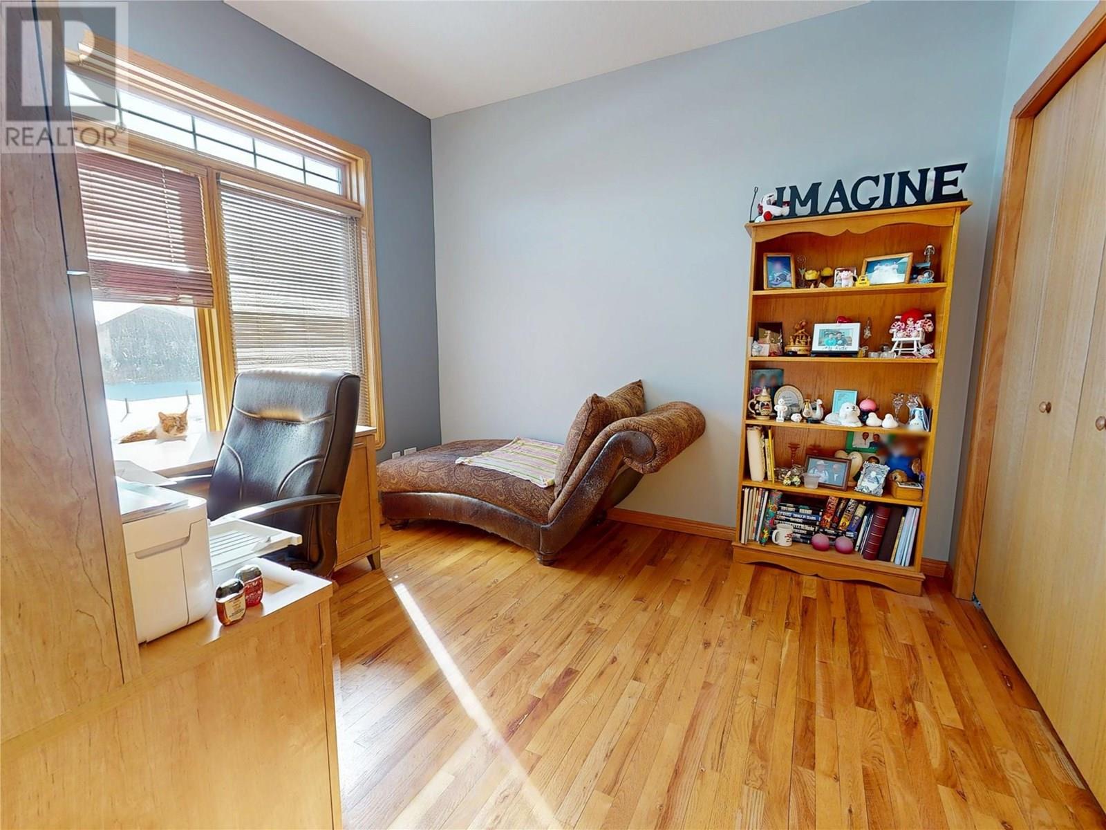 1340 92 Avenue Property Photo 18