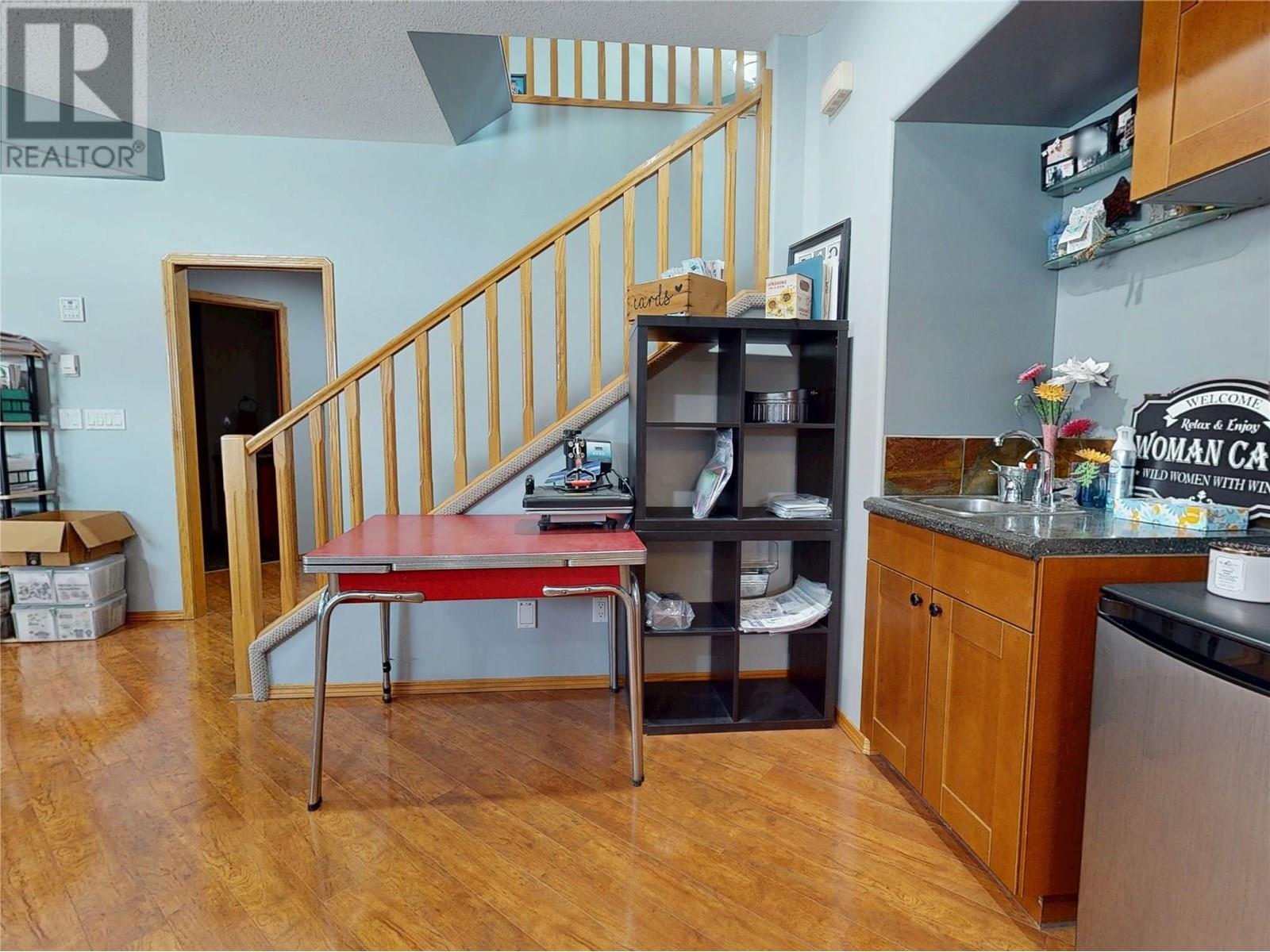 1340 92 Avenue Property Photo 24