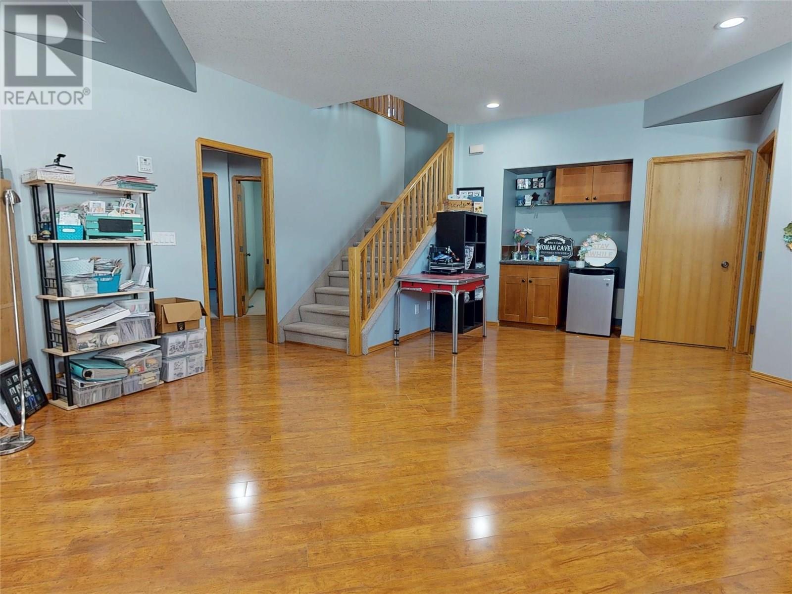 1340 92 Avenue Property Photo 25