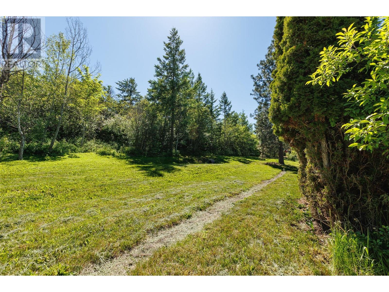 616 12th Avenue N Property Photo 2
