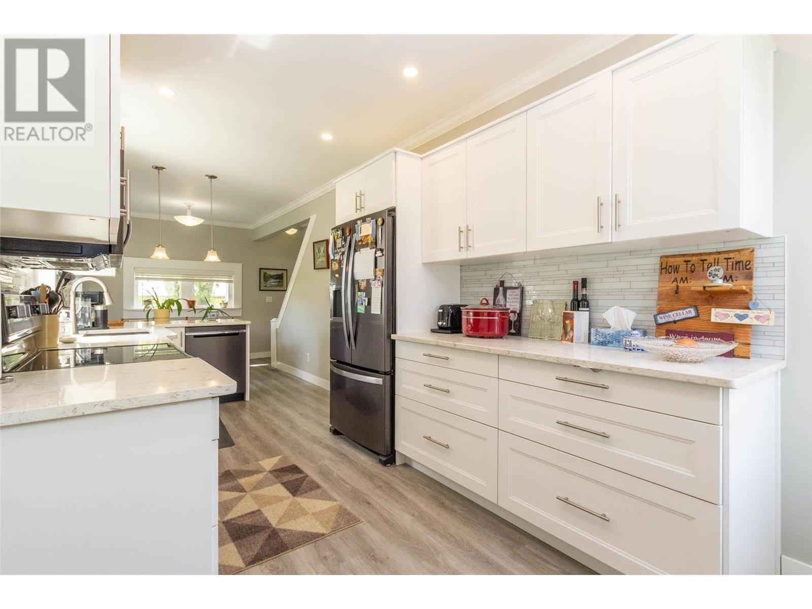 710 10 Street Sw Property Photo 10
