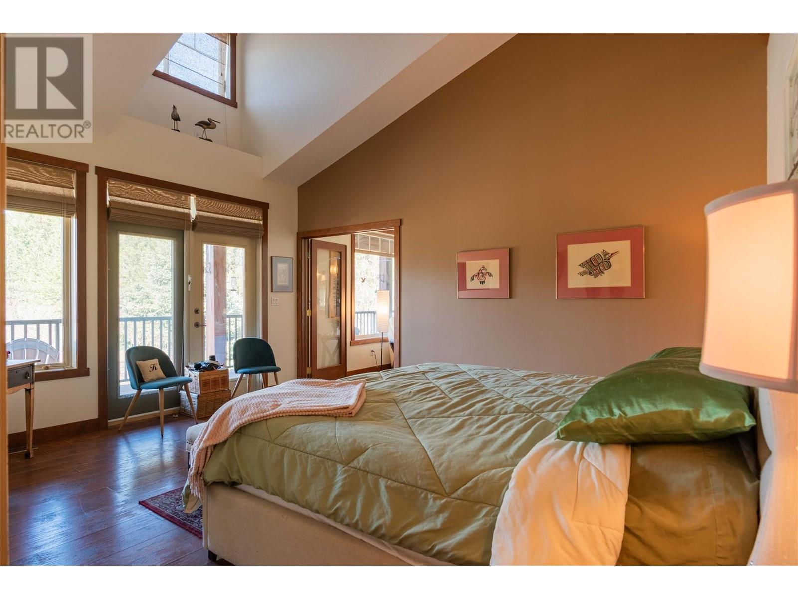 250 1st Avenue Property Photo 25